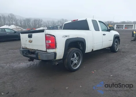 2008 Chevrolet Silverado 1500 Work Truck z USA, uszkodzony, nr VIN 1GCEK19C88Z279708